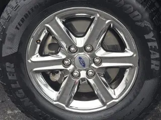 Ford F-150 2025 4x4 XLT 4puertas SuperCrew 6.5 pies SB