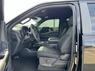 Ford F-150 2024 4x4 STX 4dr SuperCrew 5.5 ft. SB