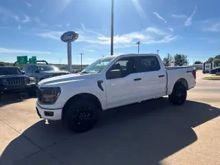 Ford F-150 2024 4x4 STX 4p SuperCrew 5.5 ft. CB