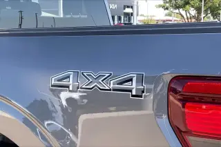Ford F-150 2025 4x4 STX 4dr SuperCrew 5.5 ft. SB