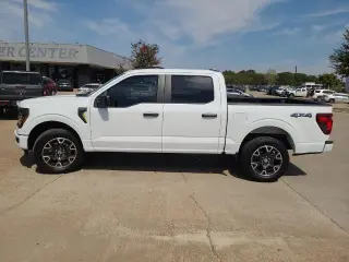 Ford F-150 2024 4x4 STX 4p SuperCrew 5,5 ft. SB