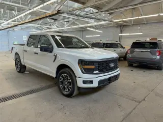 Ford F-150 2024 4x4 STX 4p SuperCrew 5.5 ft. CB