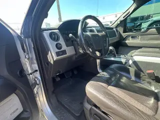 Ford F-150 2013 4x4 SVT Raptor 4dr SuperCrew Styleside 5.5 ft. SB