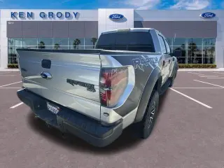 Ford F-150 2013 4x4 SVT Raptor 4dr SuperCrew Styleside 5.5 ft. SB
