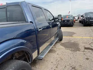 Ford F-150 2013 4x4 Lariat 4p SuperCrew Estilo lateral 5.5 ft. SB