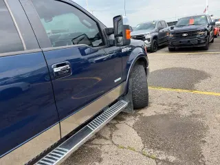 Ford F-150 2013 4x4 Lariat 4p SuperCrew Estilo lateral 5.5 ft. SB