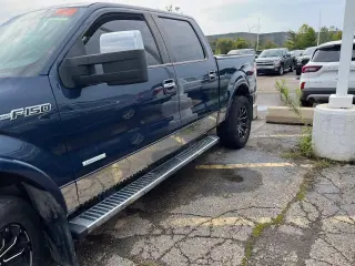 Ford F-150 2013 4x4 Lariat 4p SuperCrew Estilo lateral 5.5 ft. SB