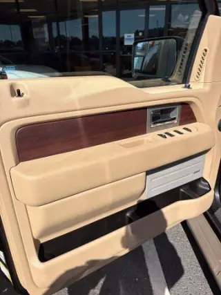 Ford F-150 2014 4x4 King Ranch 4dr SuperCrew Estilo lateral 5.5 ft. SB