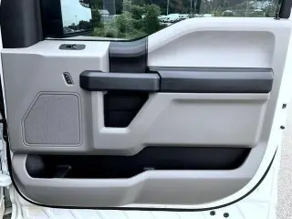 Ford F-150 2018 4x4 XL 4dr SuperCrew 6.5 ft. SB