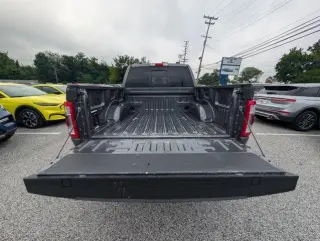 Ford F-150 2023 4x4 Lariat 4p SuperCrew 5.5 ft. SB