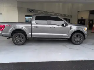 Ford F-150 2021 4x4 XLT 4p SuperCrew 5.5 ft. CB