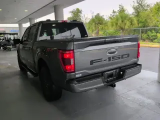 Ford F-150 2021 4x4 XLT 4p SuperCrew 5.5 ft. CB