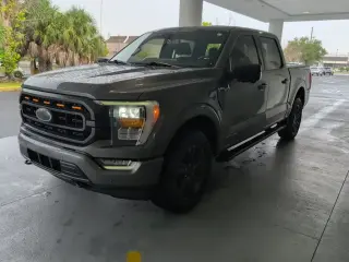 Ford F-150 2021 4x4 XLT 4p SuperCrew 5.5 ft. CB