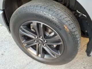 Ford F-150 2022 4x4 XLT 4dr SuperCrew 5.5 ft. SB