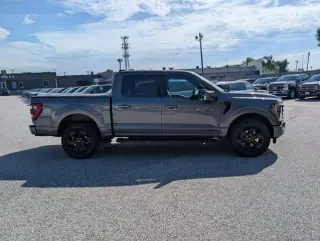 Ford F-150 2023 4x4 Lariat 4p SuperCab 6.5 ft. SB