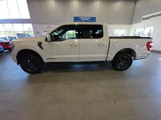 Ford F-150 2021 4x4 Lariat 4dr SuperCrew 5.5 ft. SB