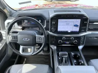 Ford F-150 2023 4x4 Lariat 4dr SuperCrew 6.5 ft. SB