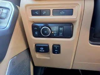 Ford F-150 2021 4x4 Lariat 4p SuperCrew 5.5 ft. SB