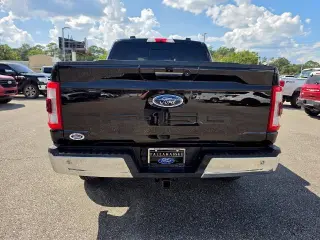 Ford F-150 2021 4x4 Lariat 4p SuperCrew 5.5 ft. SB