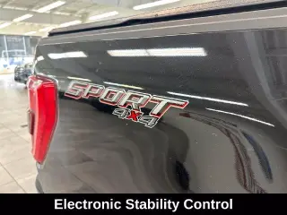 Ford F-150 2023 4x4 XLT 4dr SuperCrew 5.5 ft. SB