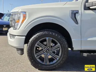 Ford F-150 2023 4x4 Lariat 4p SuperCab 6.5 ft. SB