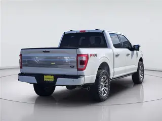 Ford F-150 2023 4x4 Platinum 4 puertas SuperCrew 6.5 pies SB
