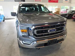 Ford F-150 2022 4x4 XLT 4p SuperCrew 5.5 ft. CB