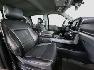 Ford F-150 2023 4x4 Platinum 4 puertas SuperCrew con caja de carga de 5,5 pies, carrocería corta