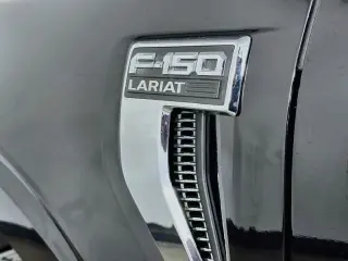 Ford F-150 2023 4x4 Platinum 4 puertas SuperCrew con caja de carga de 5,5 pies, carrocería corta