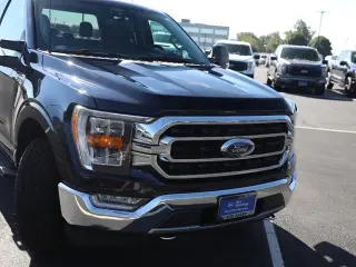 Ford F-150 2021 4x4 XLT 4 puertas SuperCrew cama de 1,68 metros