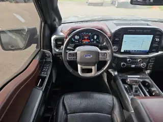 Ford F-150 2022 4x4 Lariat 4dr SuperCrew 5.5 ft. SB