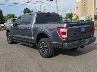 Ford F-150 2022 4x4 Lariat 4dr SuperCrew 5.5 ft. SB