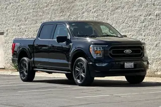 Ford F-150 2023 4x4 XLT 4dr SuperCrew 5.5 ft. SB
