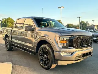 Ford F-150 2022 4x4 XLT 4p SuperCrew 5.5 ft. CB