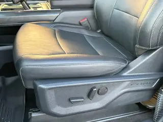 Ford F-150 2022 4x4 XLT 4p SuperCrew 5.5 ft. CB