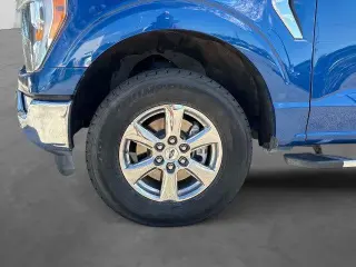 Ford F-150 2022 4x4 XLT 4p SuperCrew 5.5 ft. CB