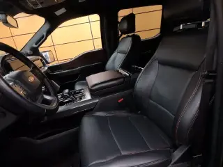 Ford F-150 2022 4x4 Lariat 4p SuperCrew 5.5 ft. SB