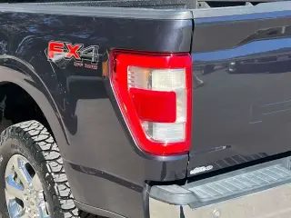 Ford F-150 2021 4x4 Lariat 4dr SuperCrew 5.5 ft. SB
