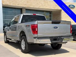 Ford F-150 2023 4x4 XLT 4 puertas SuperCrew 6.5 pies de caja de carga