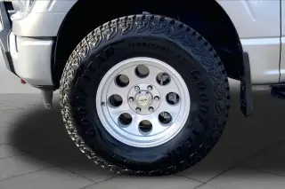 Ford F-150 2022 4x4 XL 4dr SuperCrew 5.5 ft. SB