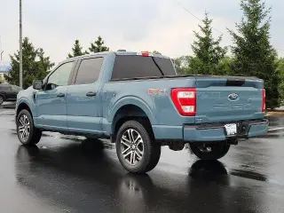 Ford F-150 2023 4x4 XL 4 puertas SuperCrew caja corta de 6,5 pies