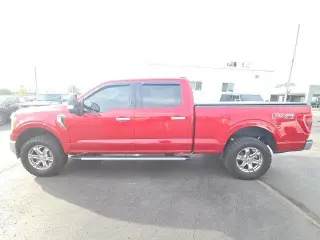 Ford F-150 2022 4x4 XLT 4p SuperCrew 6.5 ft. SB