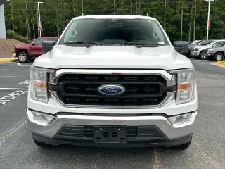 Ford F-150 2022 4x4 XL 4dr SuperCrew 5.5 ft. SB