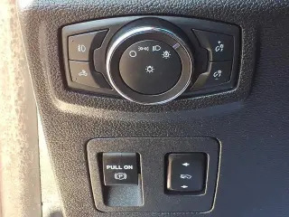 Ford F-150 2020 4x4 XLT 4p SuperCrew 6.5 ft. SB