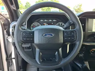 Ford F-150 2023 4x4 XL 4dr SuperCrew 6.5 ft. SB