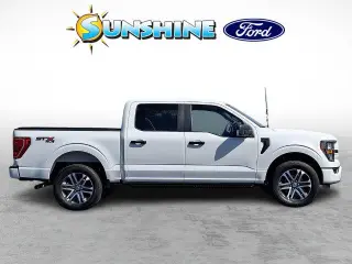 Ford F-150 2023 4x4 XL 4dr SuperCrew 6.5 ft. SB
