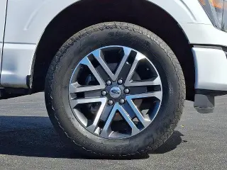Ford F-150 2023 4x4 XL 4dr SuperCrew 6.5 ft. SB