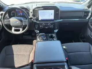 Ford F-150 2023 4x4 XLT 4dr SuperCrew 6.5 ft. SB