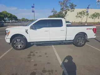 Ford F-150 2021 4x4 XLT 4dr SuperCrew 5.5 ft. CB