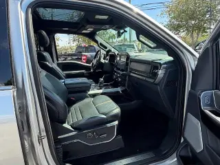 Ford F-150 2022 4x2 Platinum 4dr SuperCrew 5.5 ft. SB